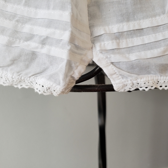 Embroidered Tank - Picture 5 of 10